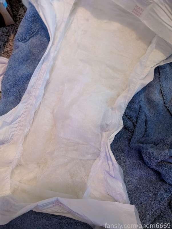 I'd like to thank everyone who showed up to the stream today! It was a little different, but I hope y'all enjoyed!
#diaper 