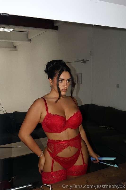 Does this picture make you forget about your ex? 👀