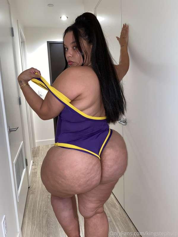 I bet you cant wait to add this "HORNY AT HOME" set to your ..