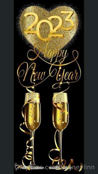 Cheers 🥂 to a brand new year baby 💋HAPPY NEW YEAR 🥳to you an..