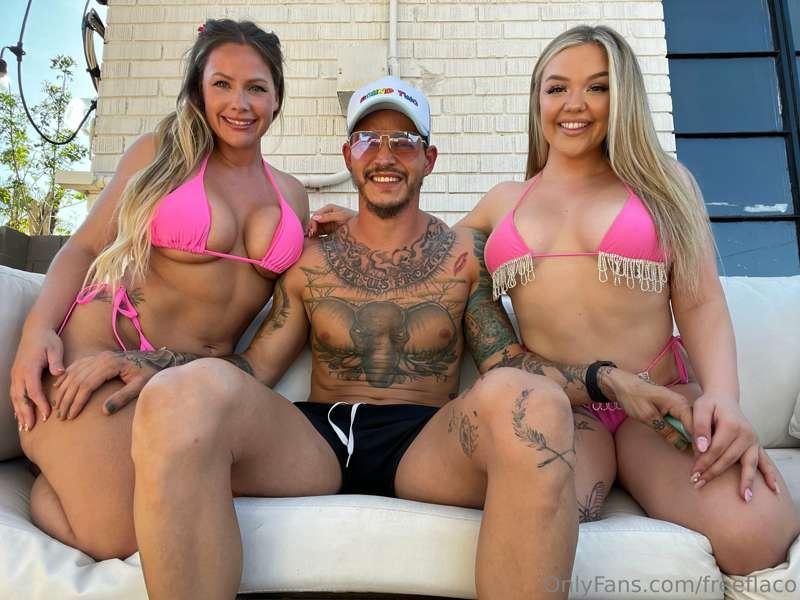 ***~ALL PINK EVERYTHING~*** 

Phoenix was hot 🥵 but not this..