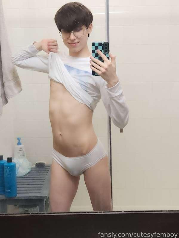 cutesyfemboy image #10