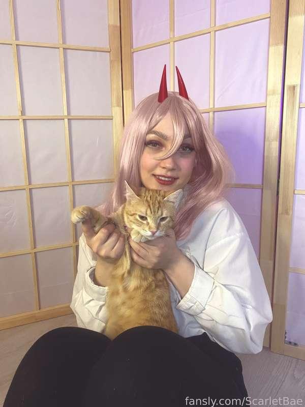 How much I love kitties, and especially this ginger cat Leo 💖 I think I will stop posting my pictures and start taking more pictures of Leo, I think he has a better chance to become popular 🤭

#kitty #cosplay #cosplayer #power #gamer #nerdy #cute #student #kawaii #anime 
