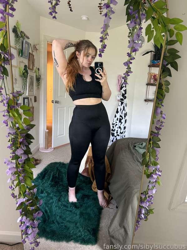 Good morning 🥰

#fyp #redhead #curvy #big #tits #natural #ass #pussy #thick #thighs #inked #tatted #fit #college #girl