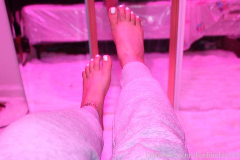For all my feet lovers🥰