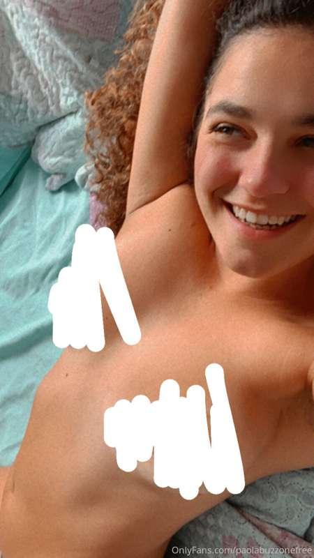 Quer a foto sem tarja? 
Manda uma DM 😉