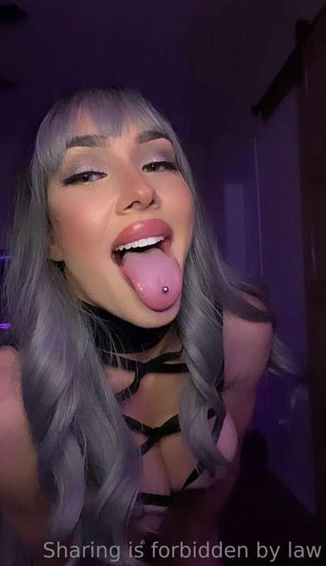 Going to be on tonight 🤍 requests?