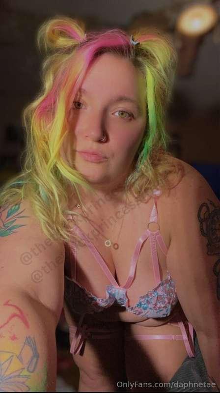 🤤 **Cum watch me fuck a monster cock when you sub to my vip*..