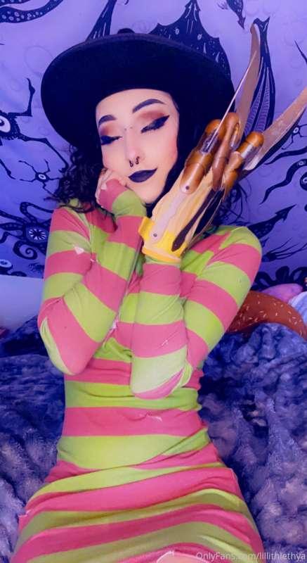 ✨🖤 1,2. Freddy’s cuming for you 🖤✨