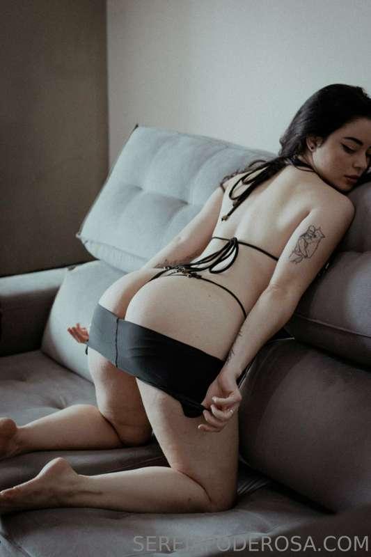 🇺🇸 I'll send an explicit BONUS photo in the chat for those w..