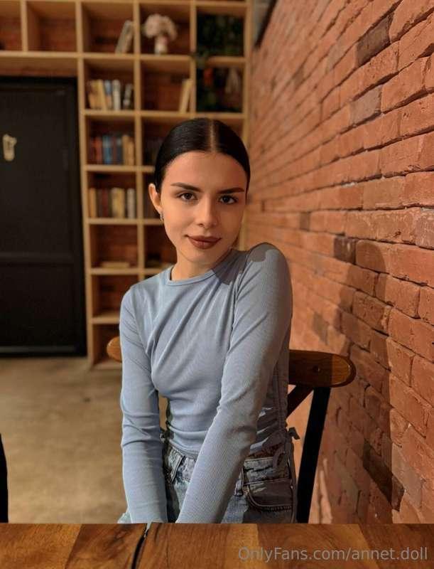 I often catch myself thinking that I associate a person with..