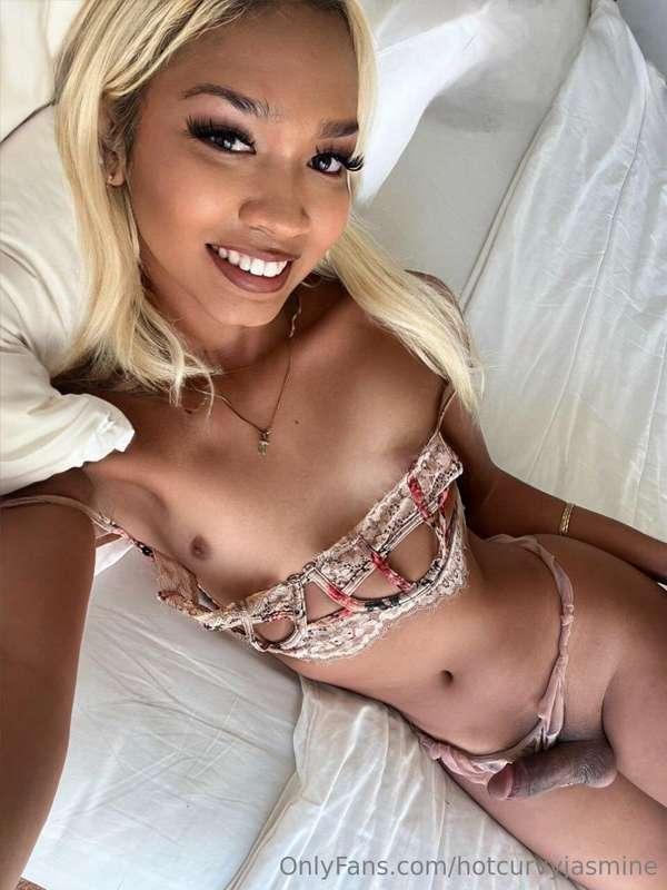 FREE ➡️🔥SUBSCRIBE NOW @anita_dickman_free Subscribe to my be..
