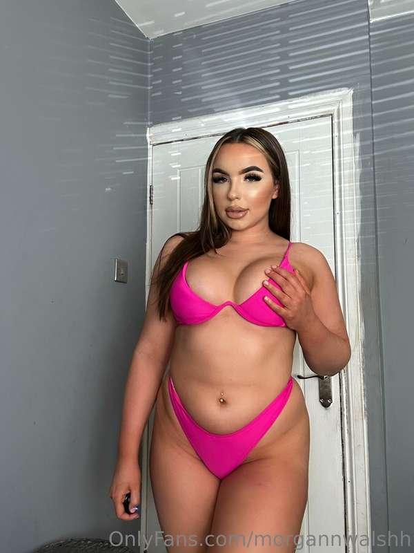 Follow my TikTok morgwalshhof 🫶🏽