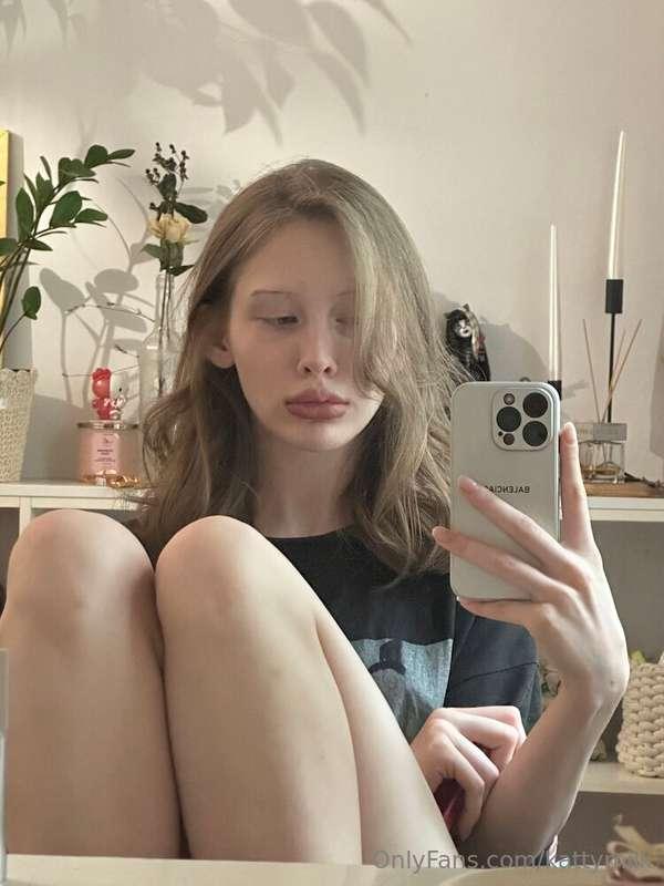 Hey sweetie ❤️✨ I’m Jessie @angel.jessiee, and despite all t..