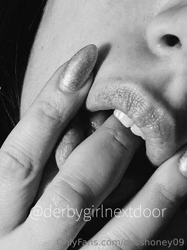 ## *@derbygirlnextdoor @derbygirlnextdoor @derbygirlnextdoor..
