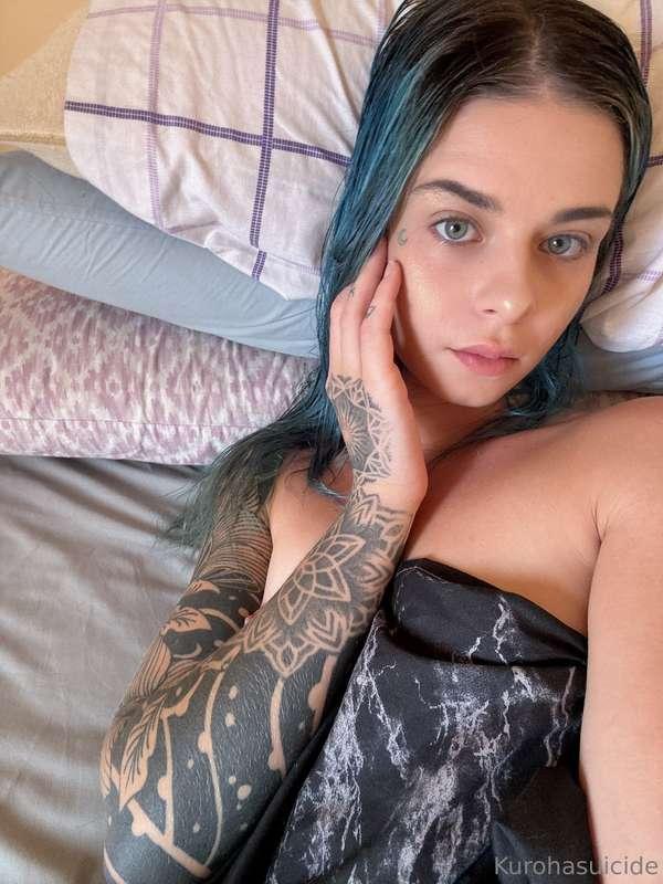 I need someone to cuddle with me, will it be you? 🤭💕