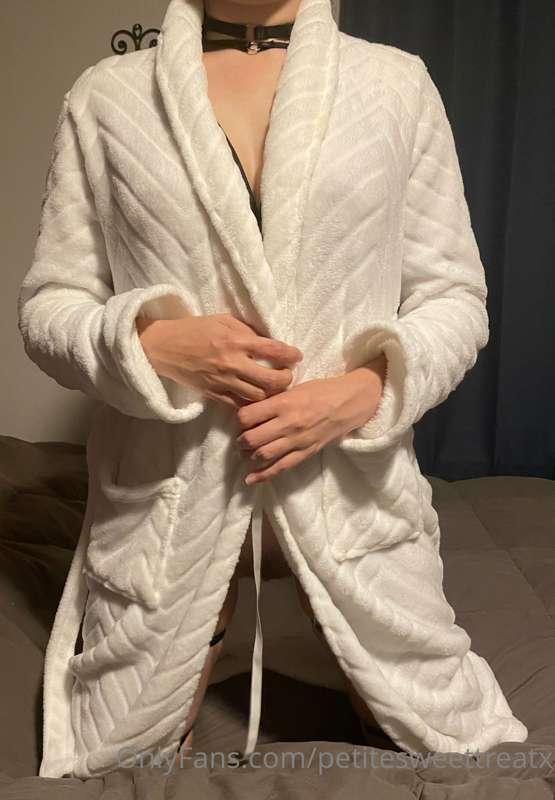 Another anonymous gifter from my wishlist bought me somethin..