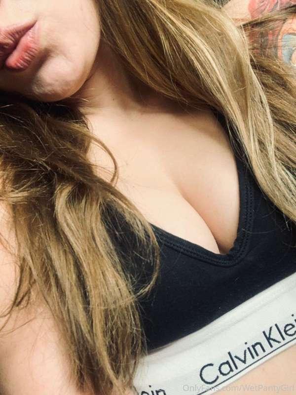 Good Monday 😻