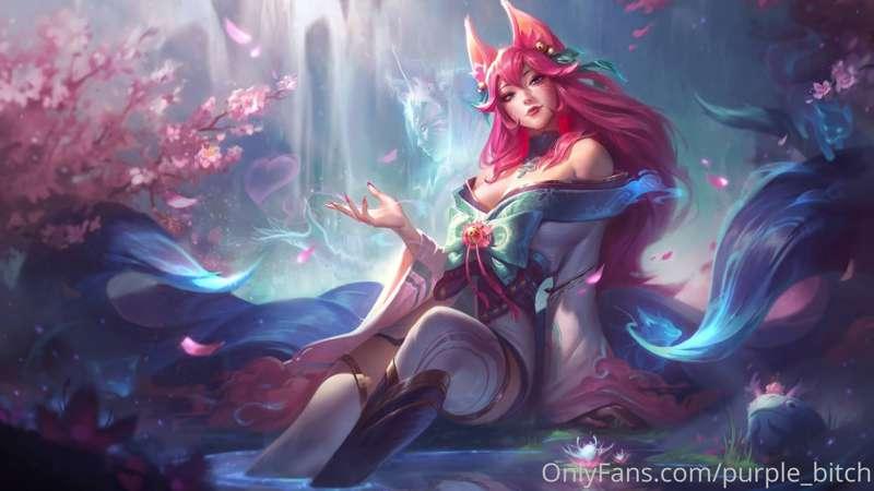 A lot of people asked me about cosplay of Ahri Spirit blosso..