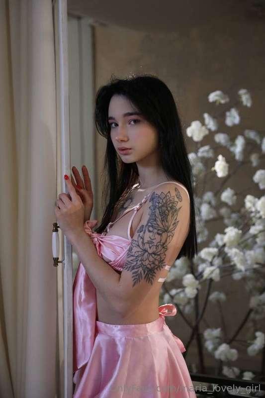 This bitch @ladakinkykitty looks like an innocent bunny, doe..