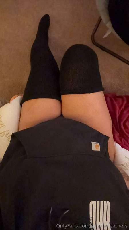 Cum take these off of me 😈