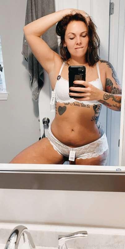Photo seshhh today, stay tuned for some sexy sneak peeks! 😜