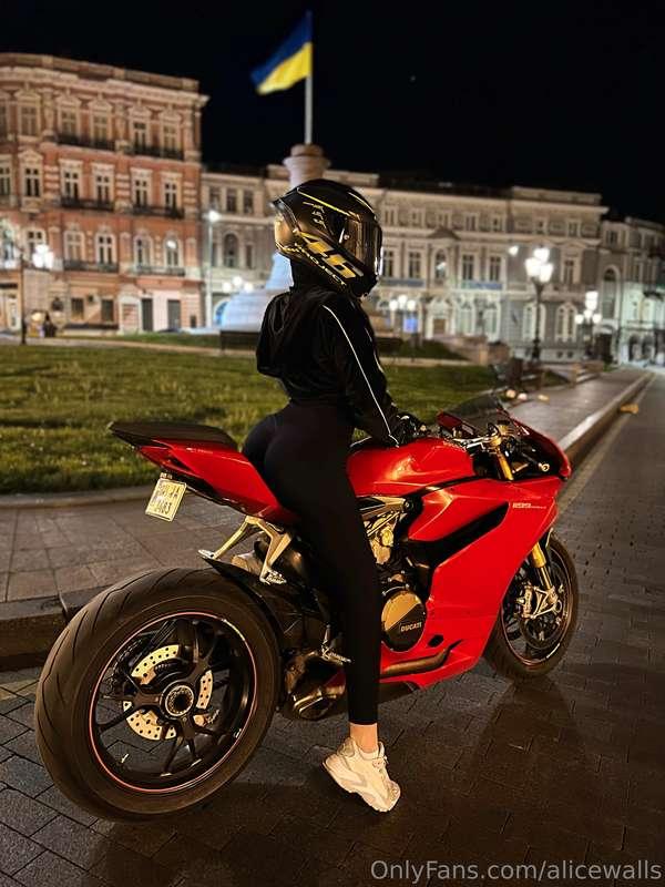 Riding a bicycle around the city is not only a way to get ar..