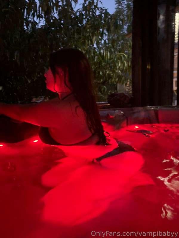 ❤️🌹🍷🥀🍒