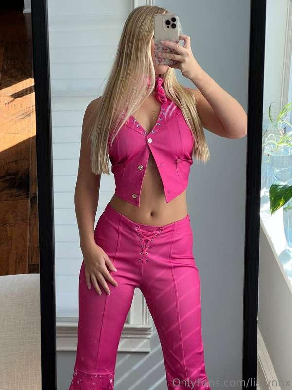 Barbie af 😚🩷Get the full face video if you DM me!