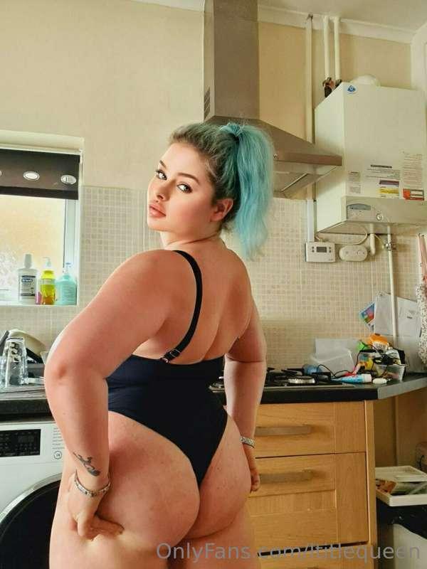 Is anyone willing to cook for me? 🙊