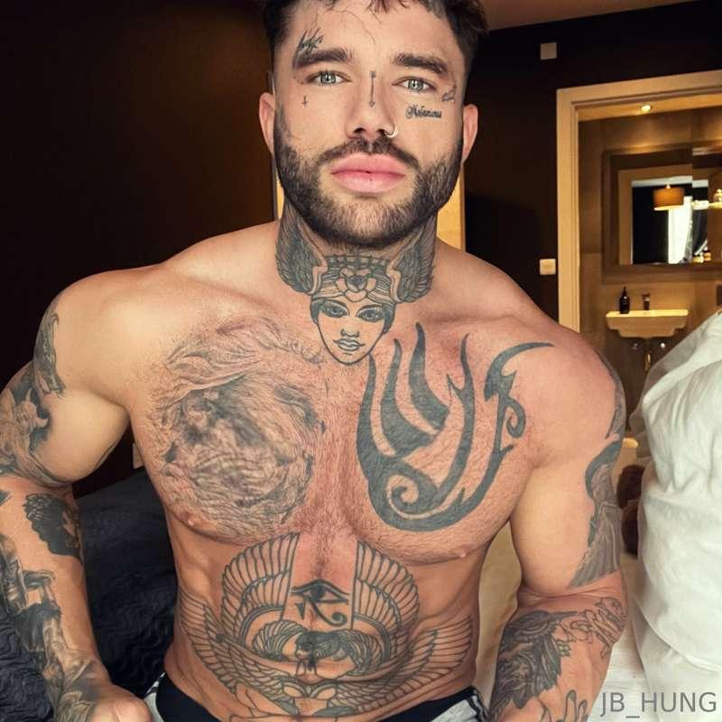 Morning everyone 😉♥️😈