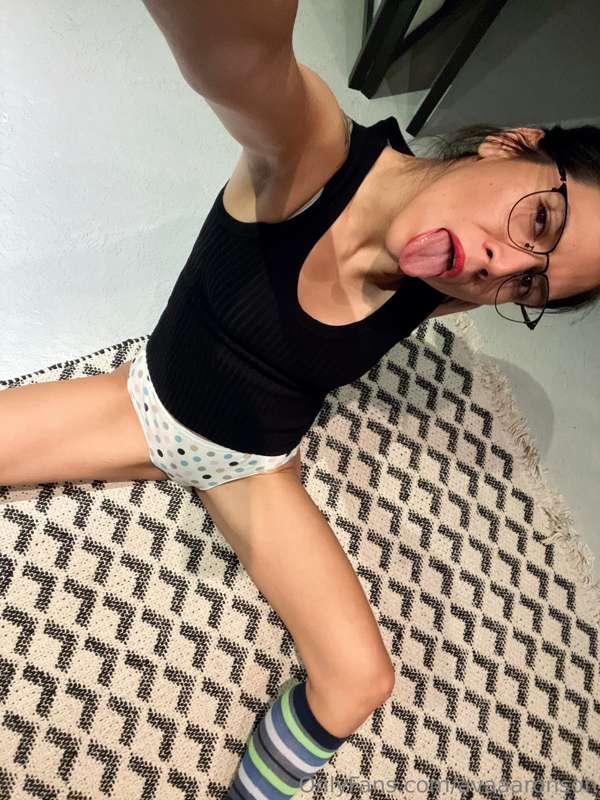 😛