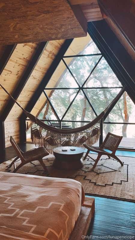 lunapenelope image #0