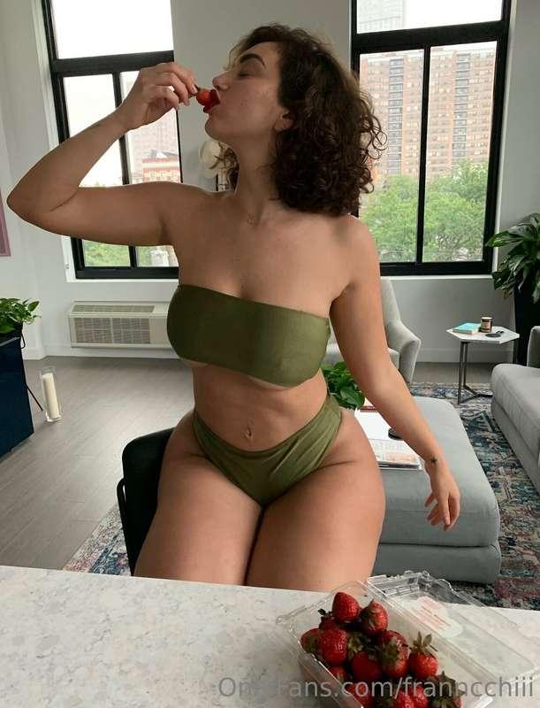 sweet like a summer strawberry 🍓 