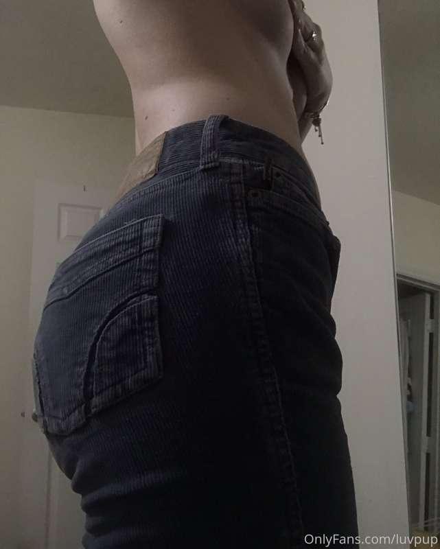^~^