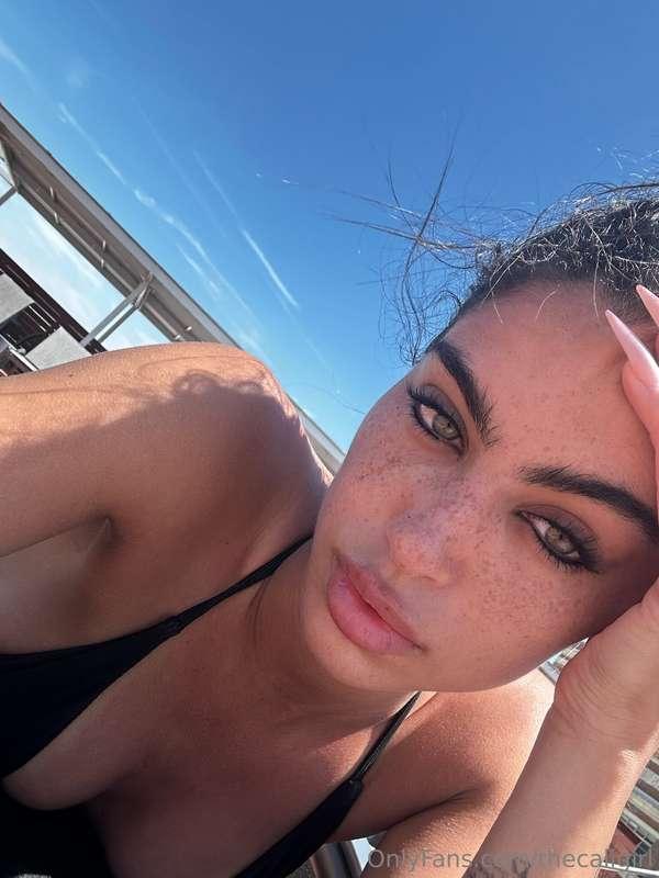 First 5 daddies who tip this post $10 I will send a 500$ bun..
