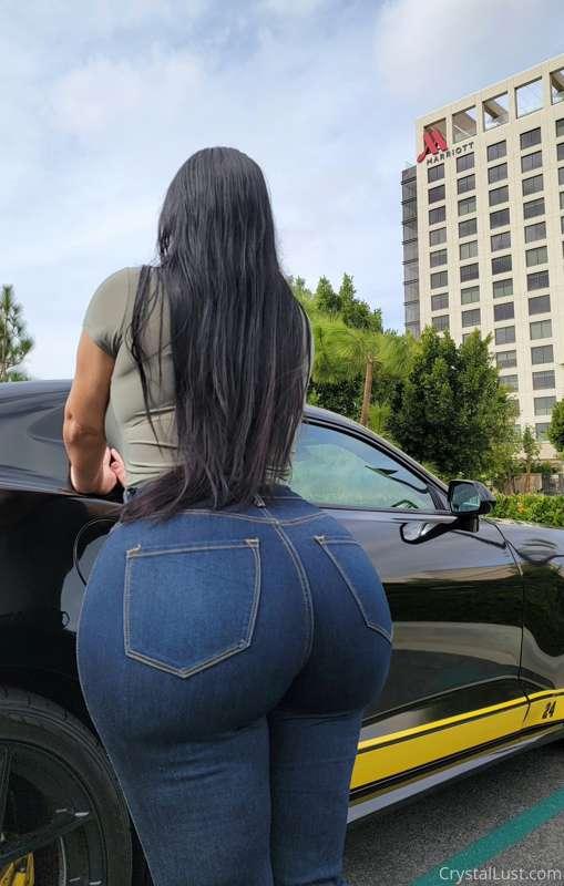 Like this post if you wanna take me for a ride on your cock😈