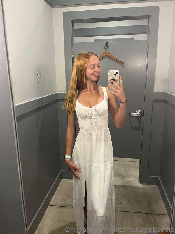 I love this dress😩