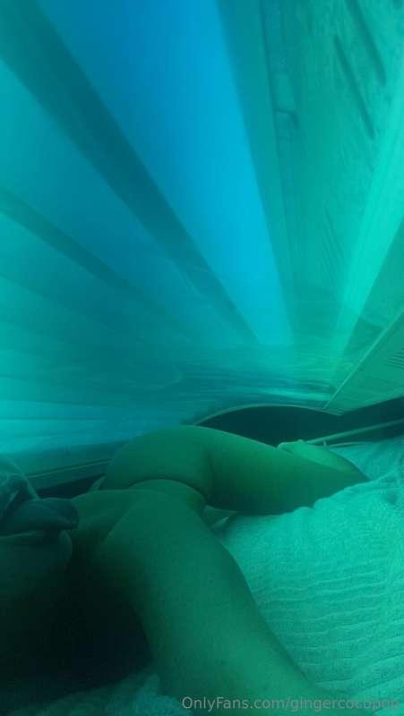 Little cheeky sunbed 🤪