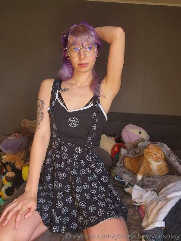 I love this suspender skirt combo ♥️🖤