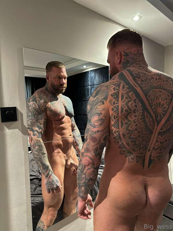 Im horny 😈 come here bend over and let me fuck you 😈🍆🍑
