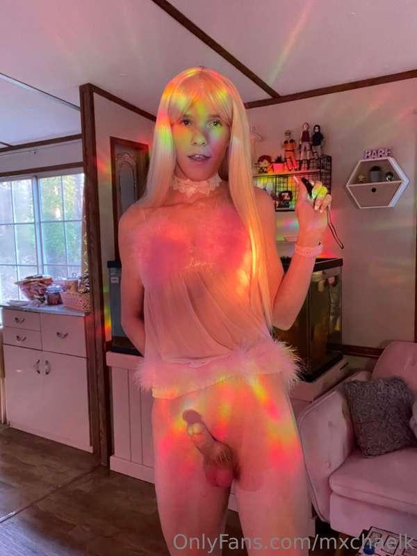 my cock looks so good here