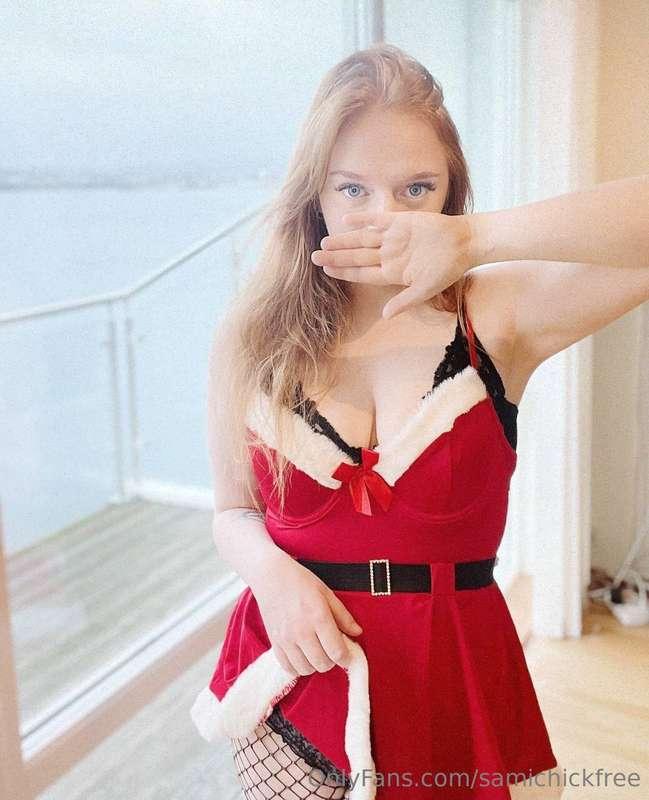 Hoe hoe hoe 🎄 ☃️hei! frister det ikke litt med en kinky  gin..