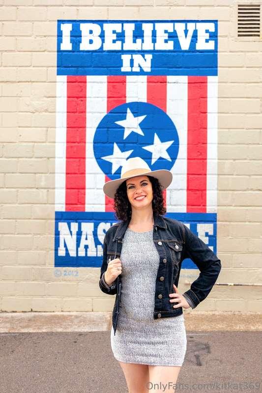 Cowgirling it up in Nashville! 🤠🥳