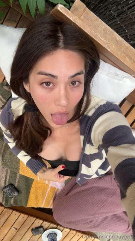 Tongue Out 👅