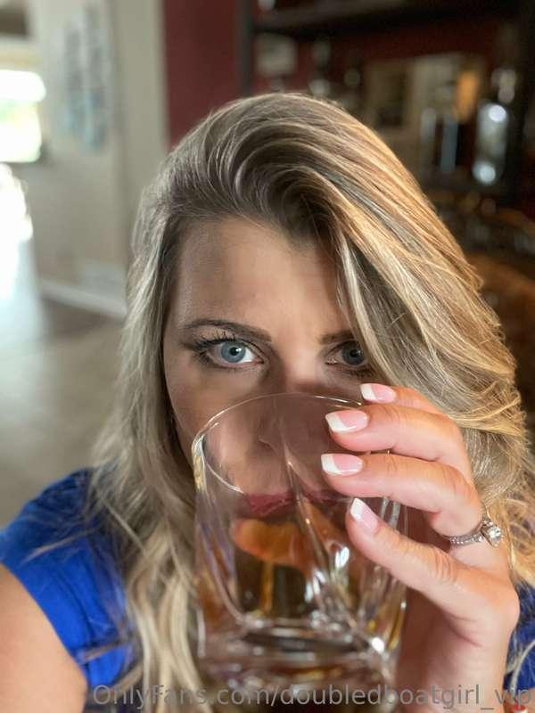 ***Bourbon is a girls best friend*** Scroll ➡️➡️

# ***Snapc..