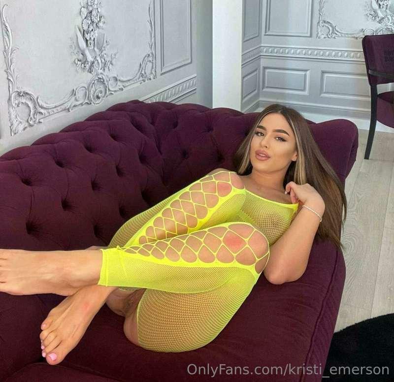 Ready for a hard FUCK 🤤💦She’s waiting for her Tight Pussy to..