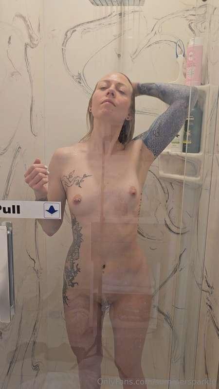 🚿