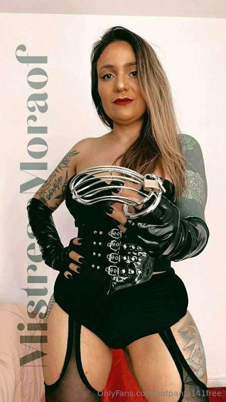 ## I WILL DOMINATE YOUR BODY
## 𝐃 𝐎 𝐌 𝐈 𝐍 𝐀 𝐓 𝐑 𝐈 𝐗 

@mistr..