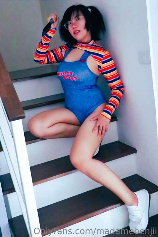 Will you run away from me? 🔪🔪🔪
Happy Halloween my Bebbb 🎃🎃